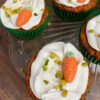 Rezept saftige und vegane Rübli Cupcakes mit Zitronenfrosting
