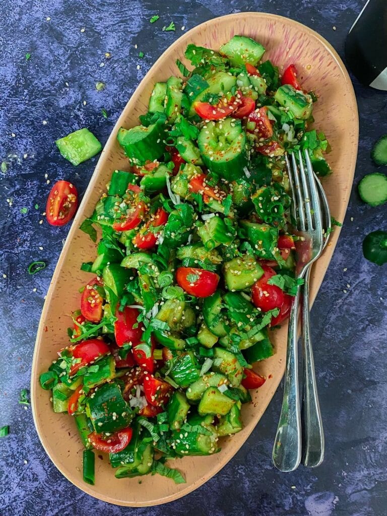 Rezept asiatischer Gurken-Tomaten-Salat