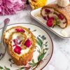 Erdbeer-Kokos-Biskuitrolle - Einfaches Rezept