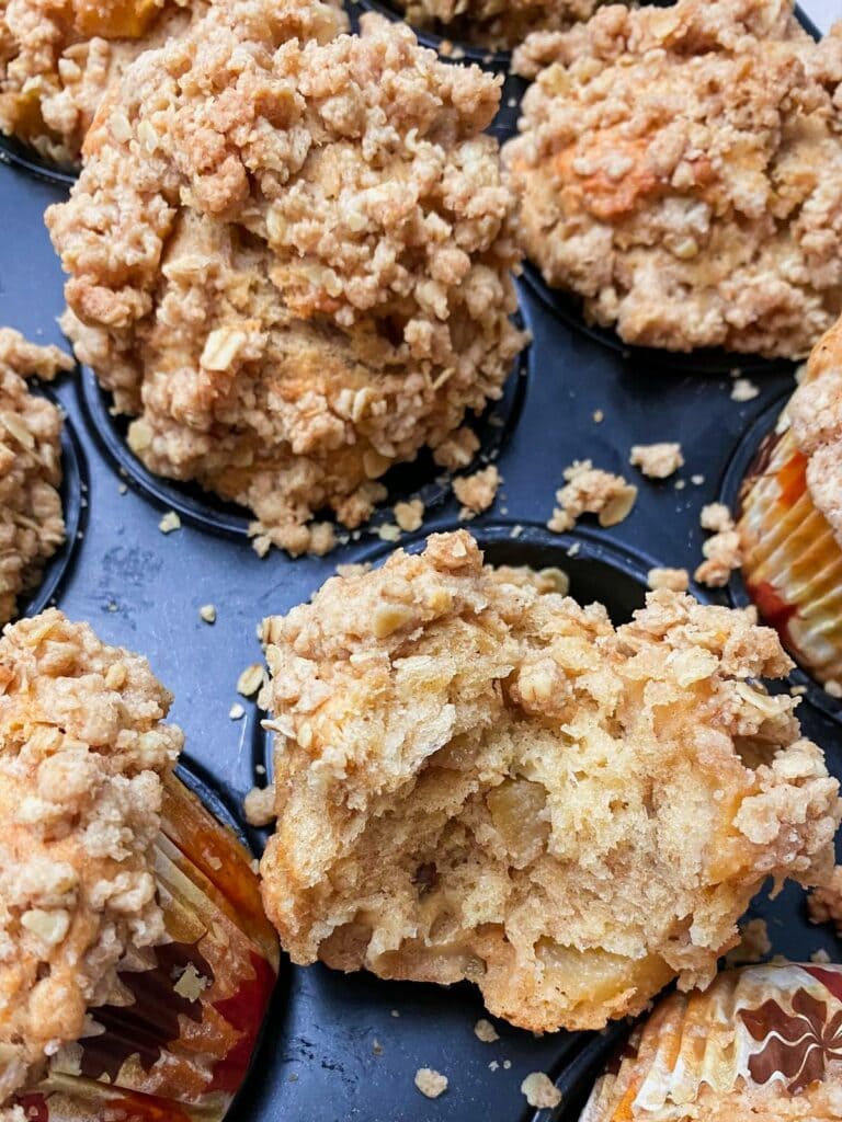 Zimtige Apfel-Streusel-Muffins