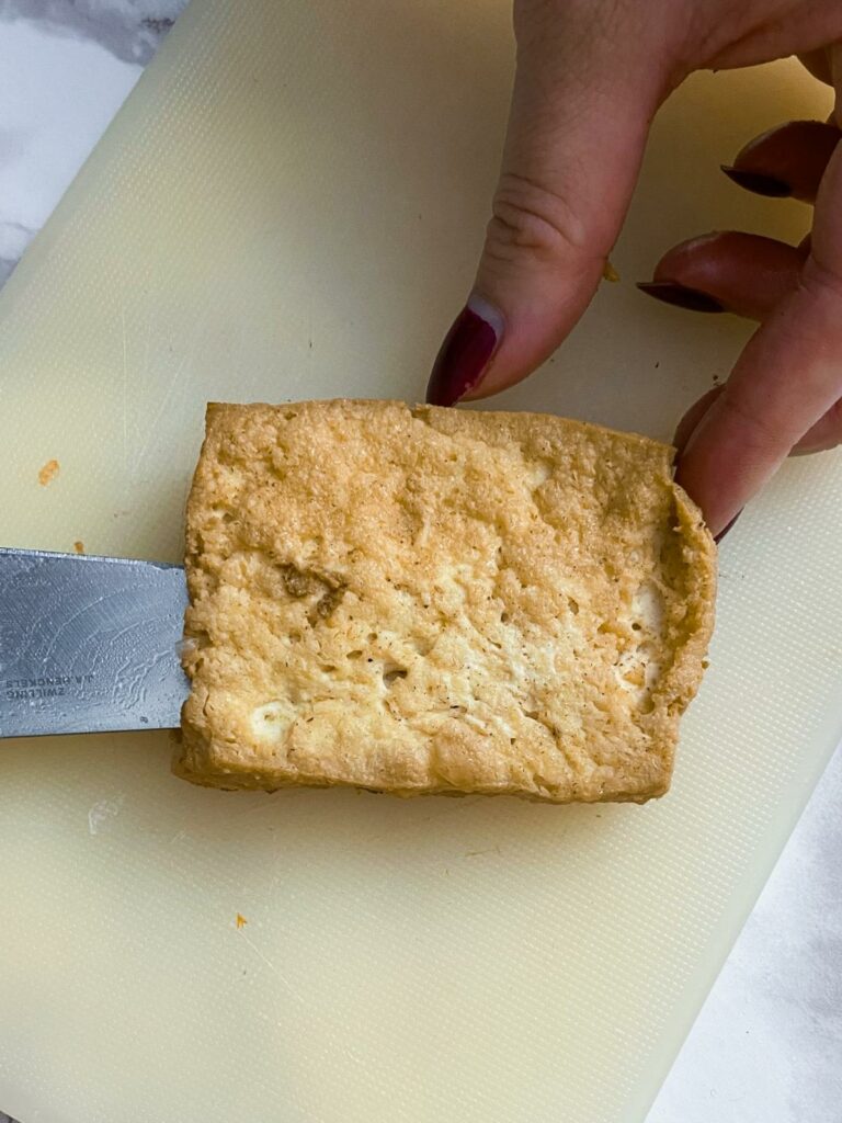 Tofu Tasche schneiden und befüllen