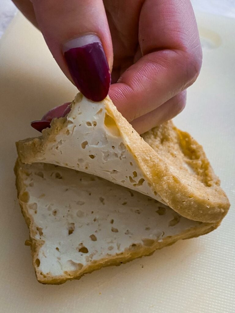 Tofu Tasche schneiden und befüllen