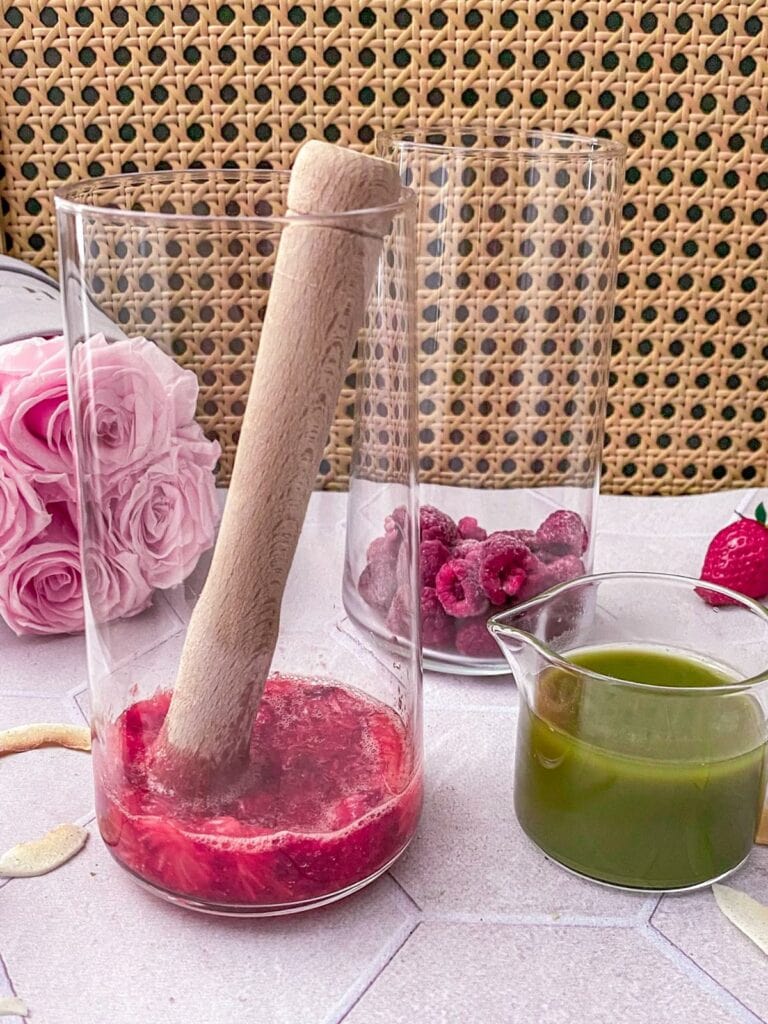 Iced Matcha die leckere Alternative zum Eiskaffee
