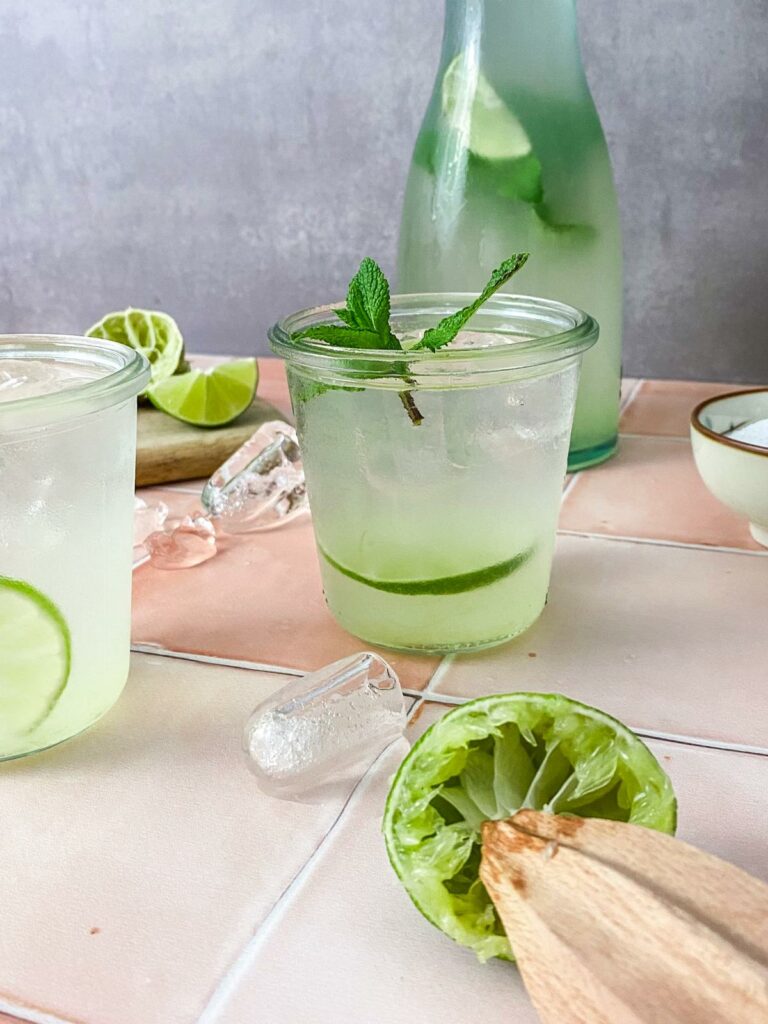 erfrischende, selbstgemachte, vietnamesische Limetten-Limonade