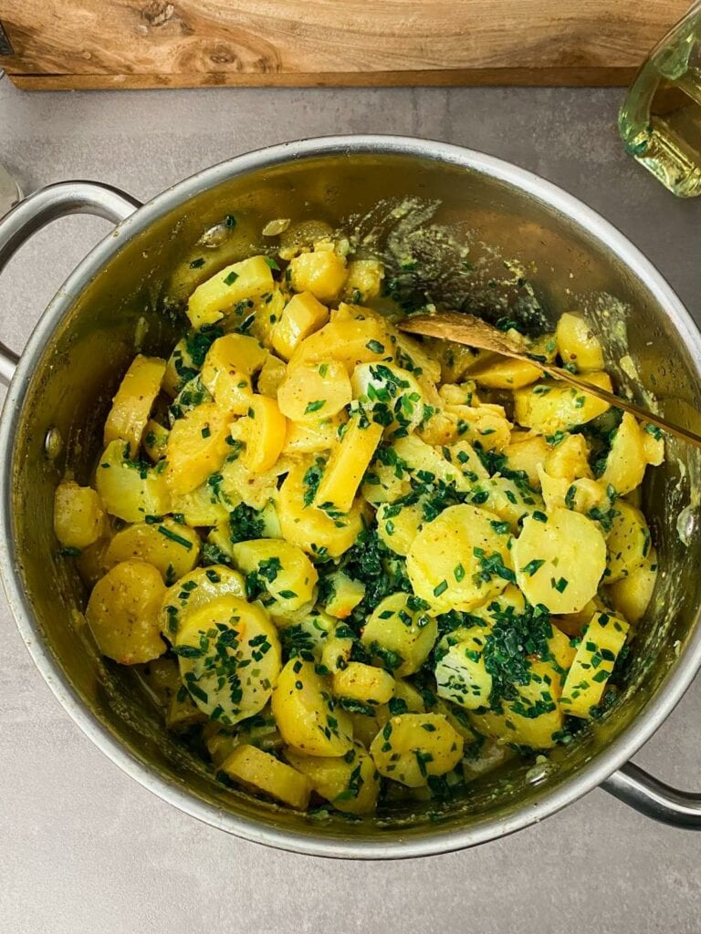 Einfacher Kartoffelsalat ohne Mayonnaise Rezept