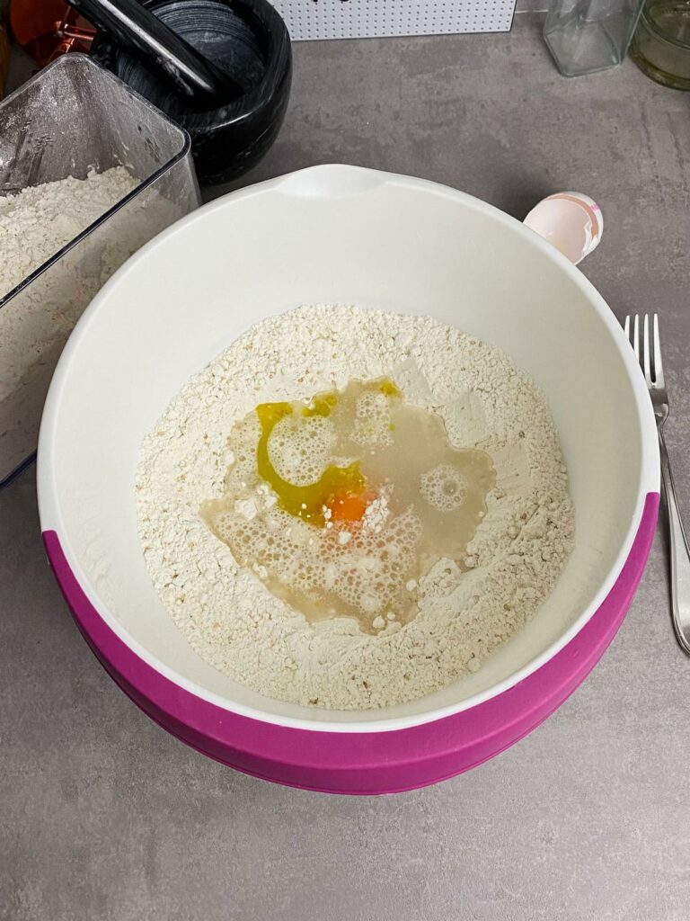 Flammkuchenteig Schritt-für-Schritt-Anleitung