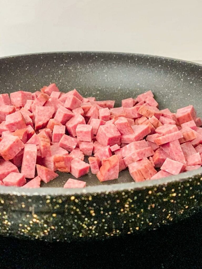 Grünkohl-Kürbis-Kartoffelbrei mit Bergwurst