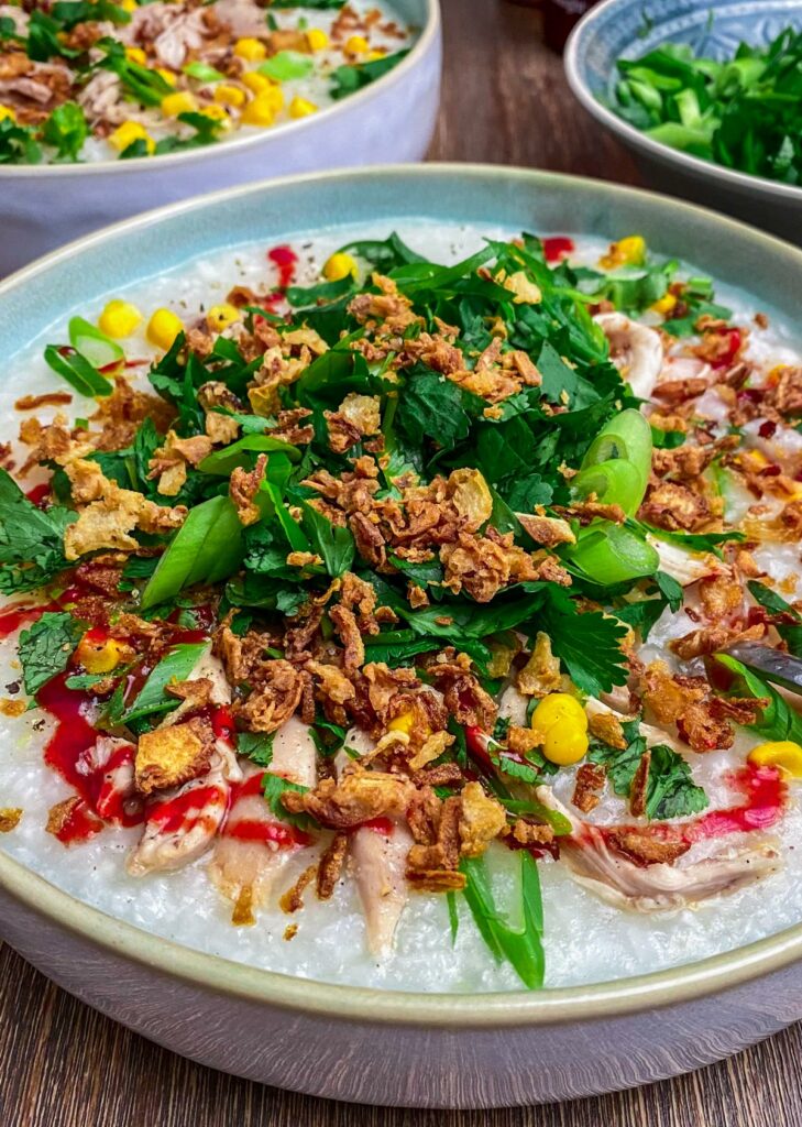 Cháo Gà, vietnamesische Reissuppe mit Hühnchen - einfaches, authentisches Rezept