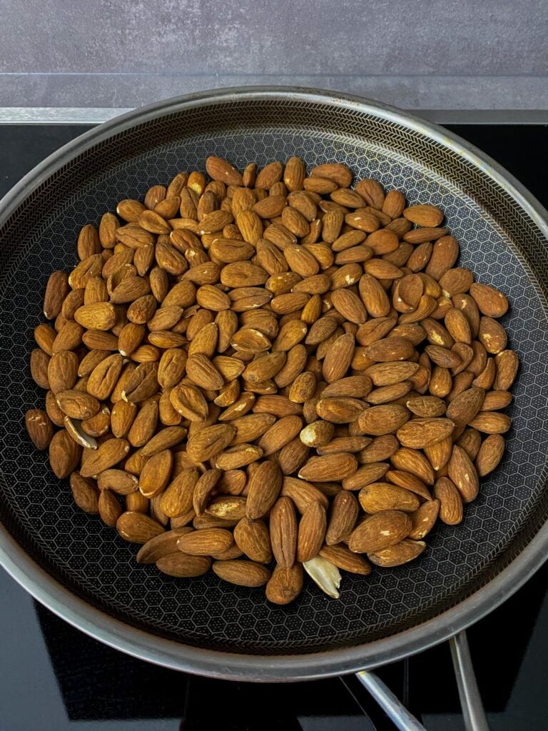 Einfaches Rezept für gebrannte Mandeln