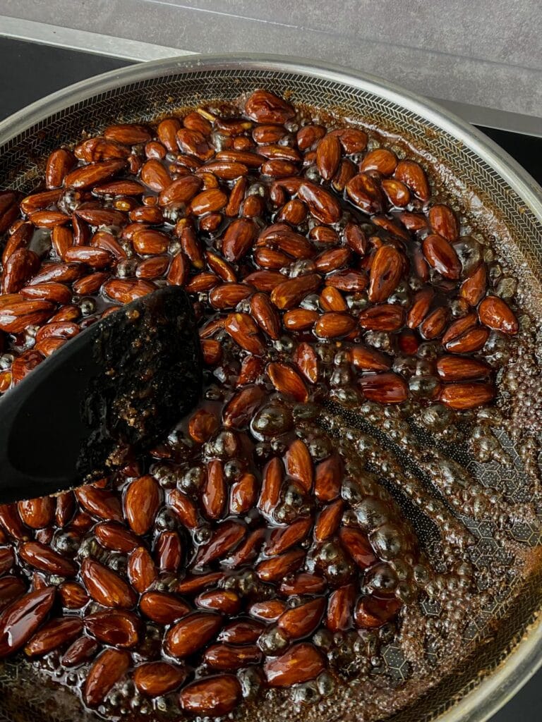 Einfaches Rezept für gebrannte Mandeln