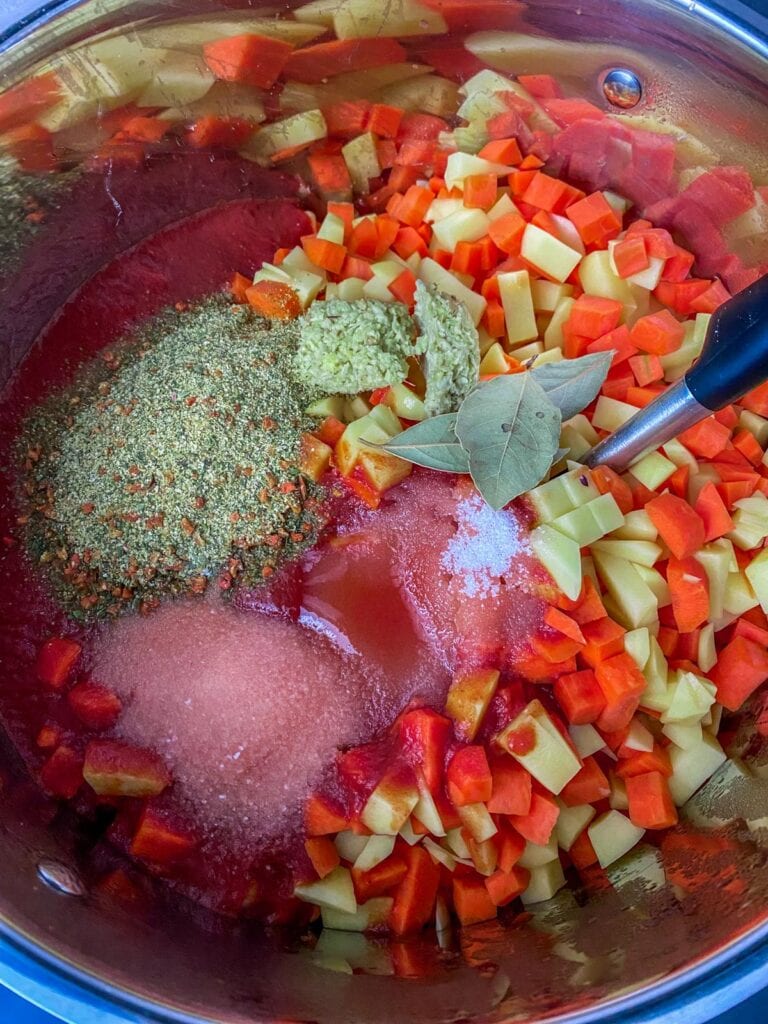 Einfacher Eintopf mit Gemüse Rezept