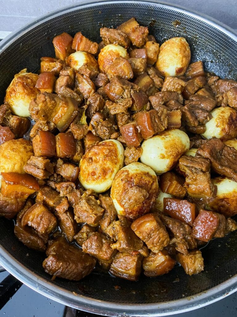 Thịt Kho Trứng