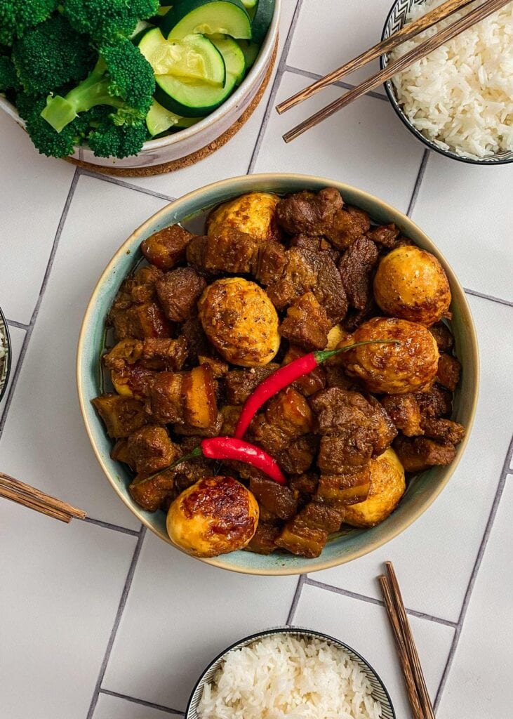 Thịt Kho Trứng Rezept