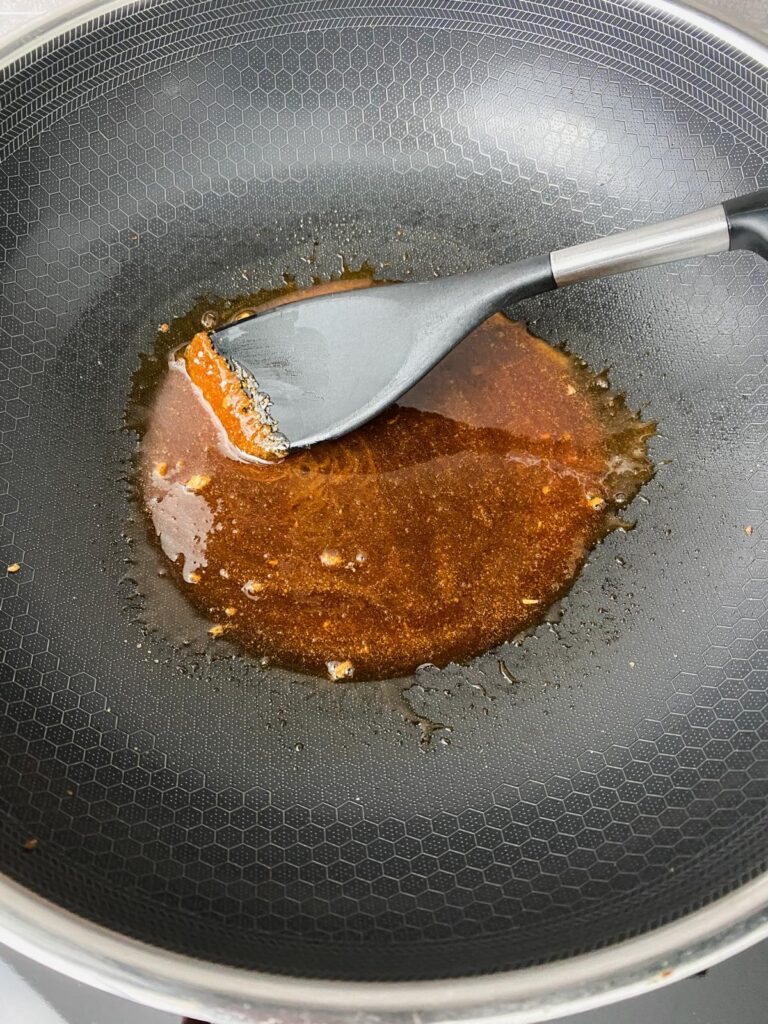 Thịt Kho Rezept