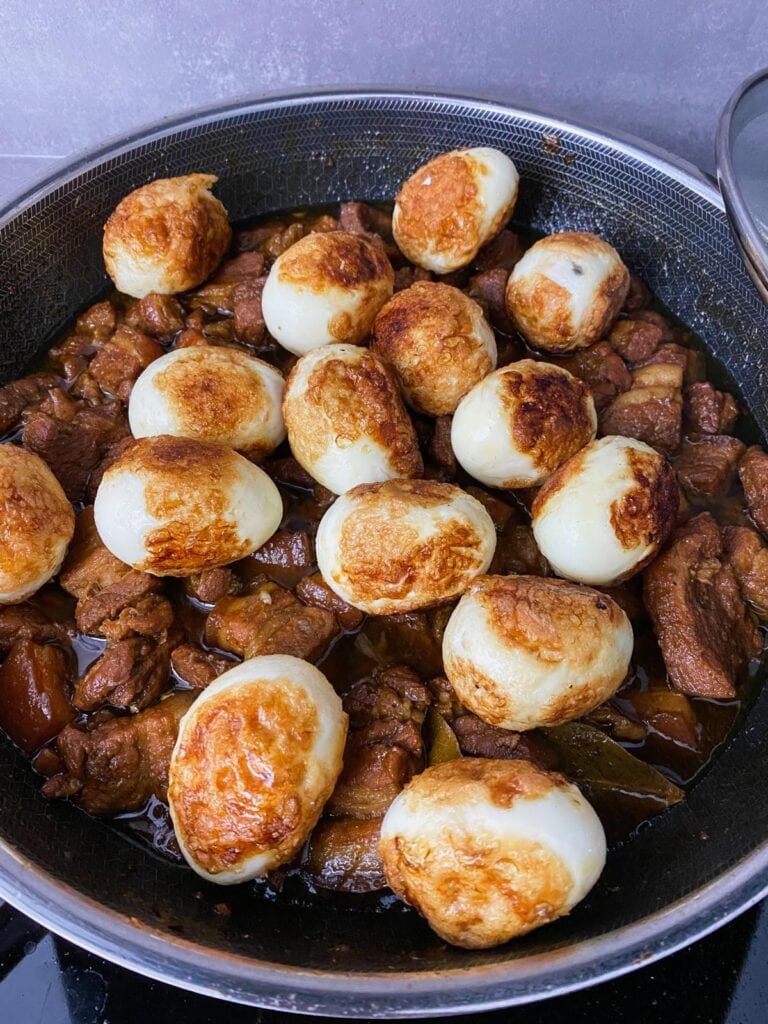Thịt Kho Trứng