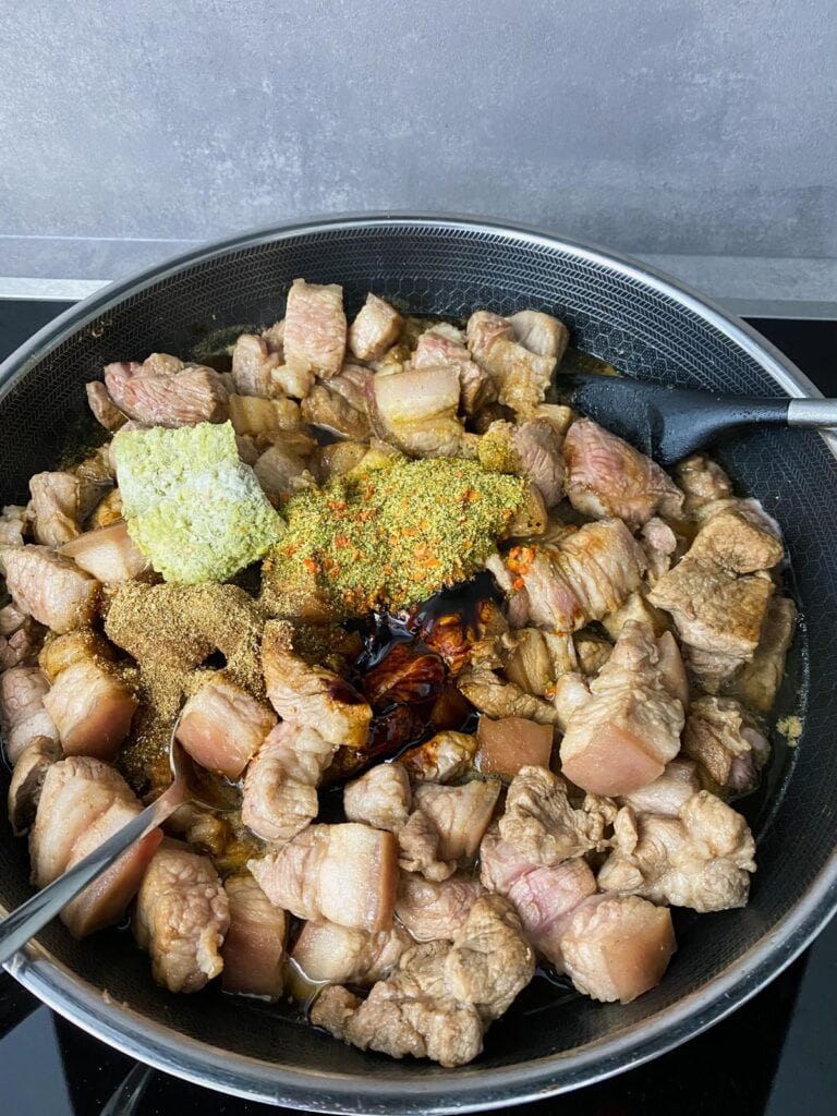 Thịt Kho Rezept