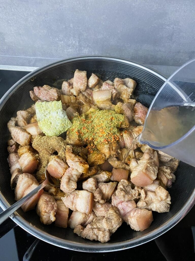 Thịt Kho Rezept