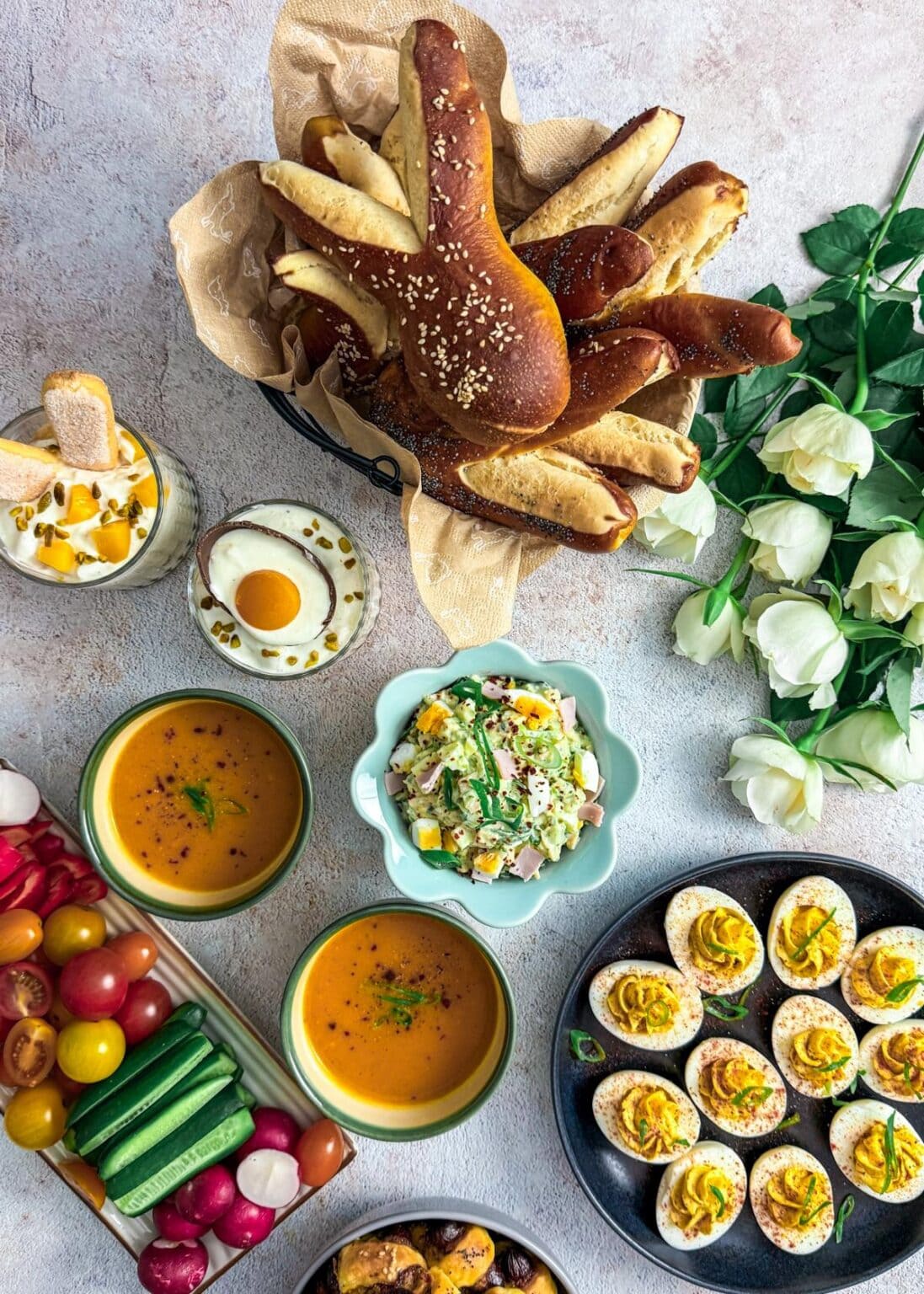 Cremige Ingwer-Karottensuppe – perfekt für Ostern - Mimi &amp; Rose Food Love