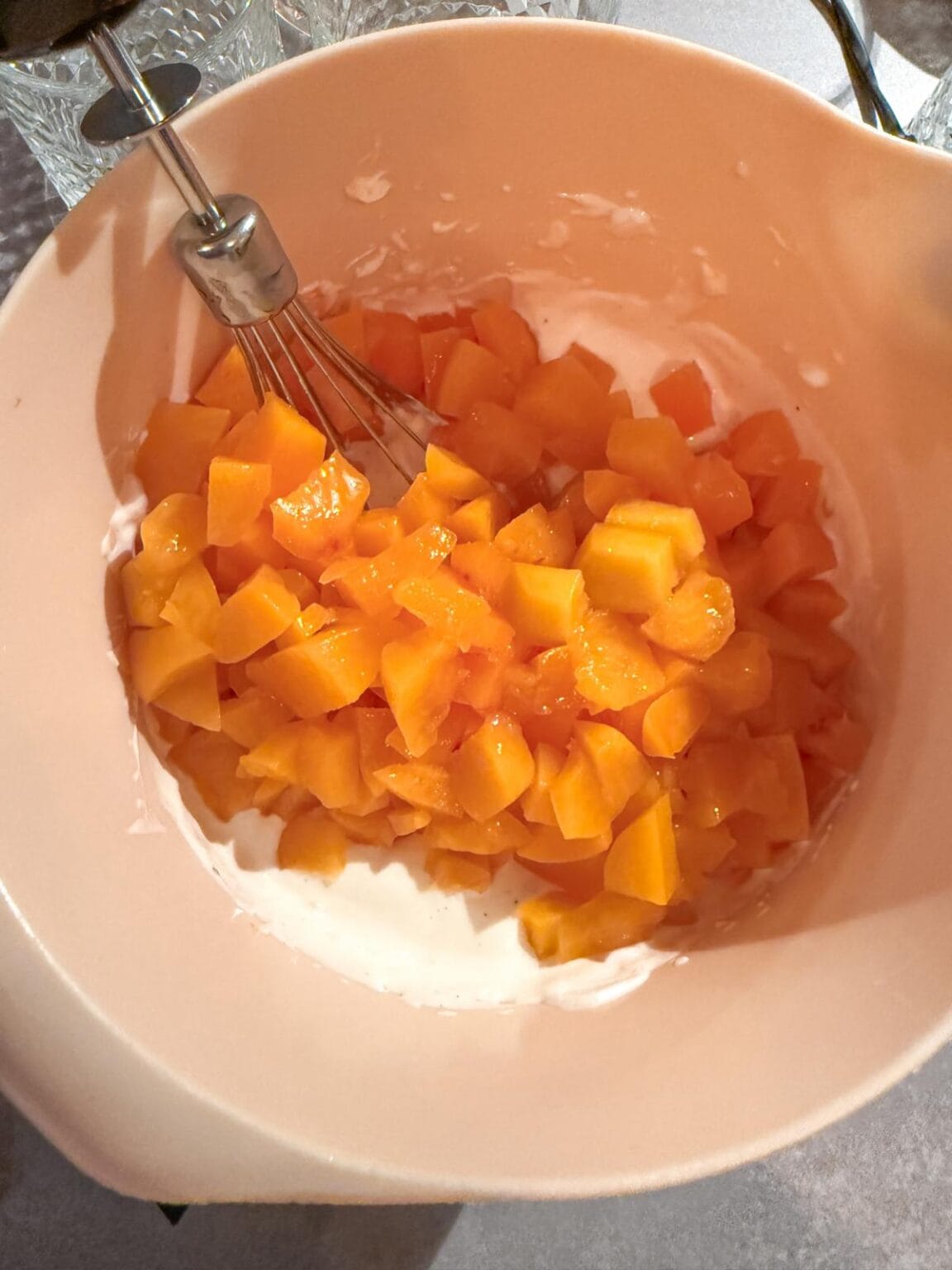 Pfirsich-Vanille-Traum mit Eierlikör – Das perfekte Dessert für deinen ...