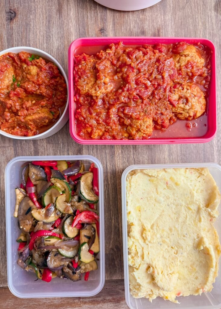 Hackbällchen in Tomatensauce einfaches Meal Prep Rezept