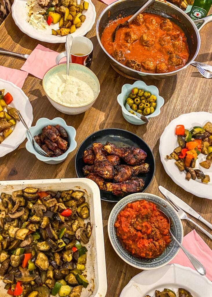 Hackbällchen in Tomatensauce einfaches Rezept