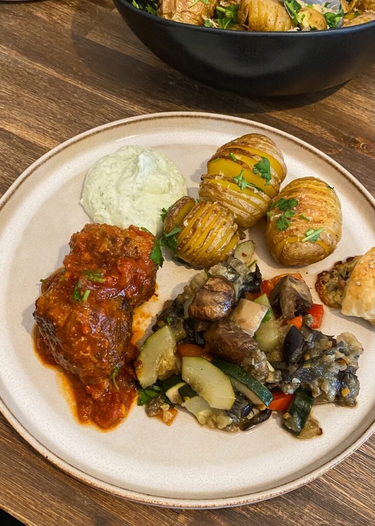 Hackbällchen in Tomatensauce einfaches Rezept