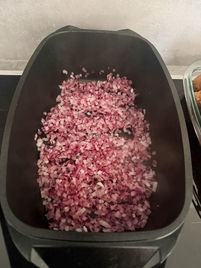 Hackbällchen in Tomatensauce Schritt-für-Schritt Rezept
