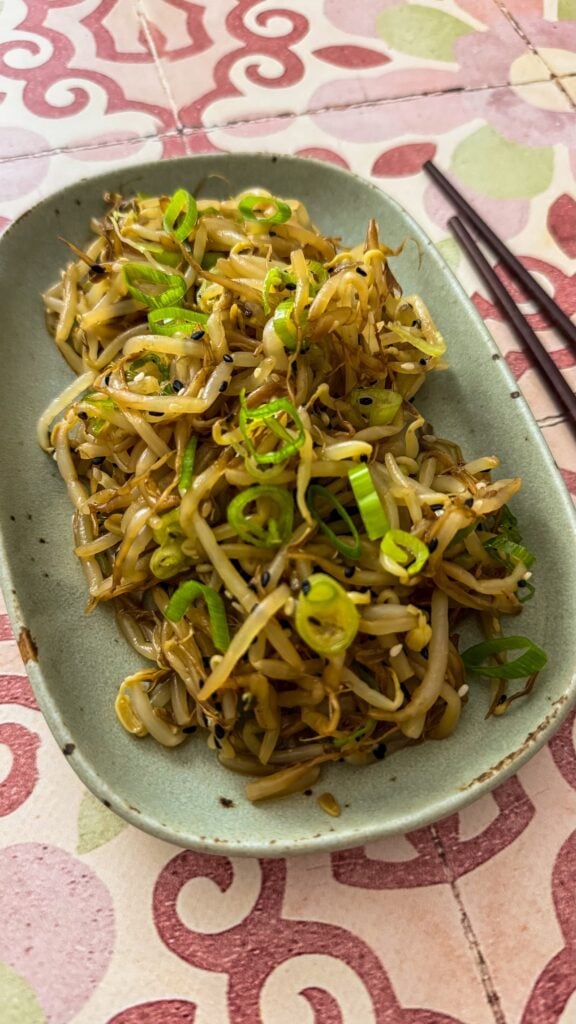 Sojasprossen Beilagensalat