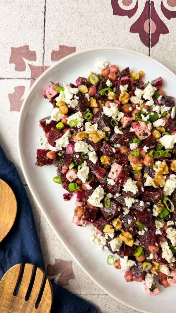 Rote Beetesalat mit Kichererbsen & Feta