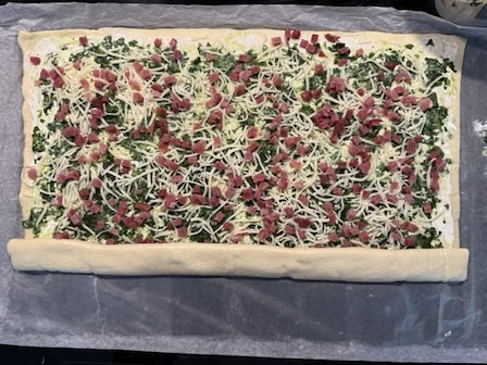 Bärlauchschnecken rollen